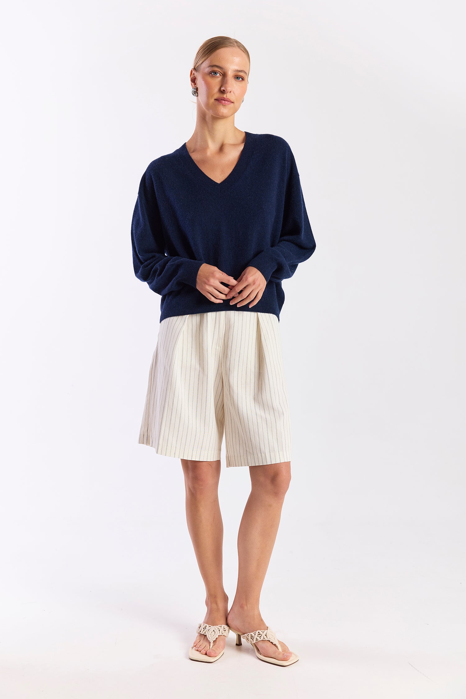 HAILEY CASHMERE V NECK
