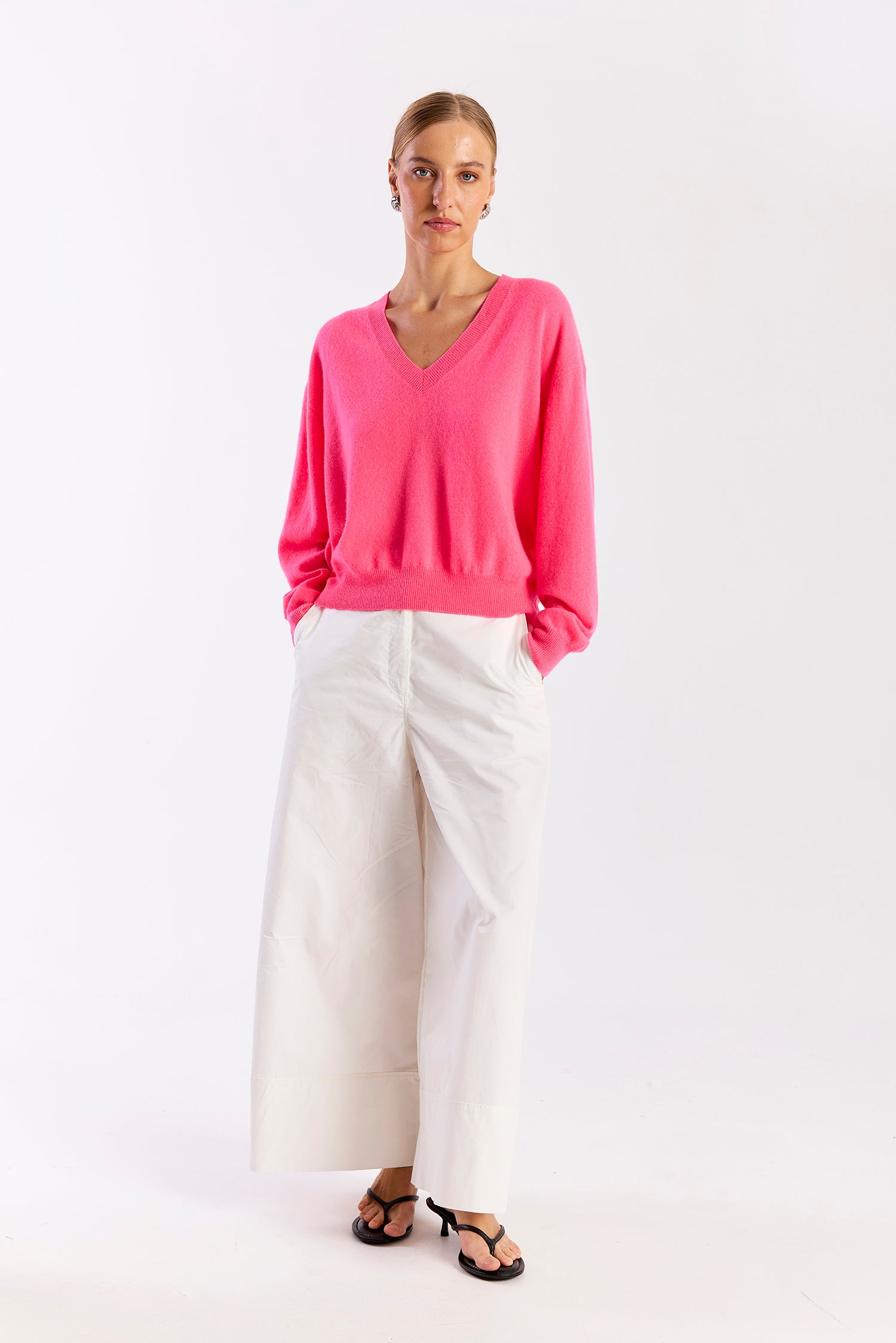 HAILEY CASHMERE V NECK