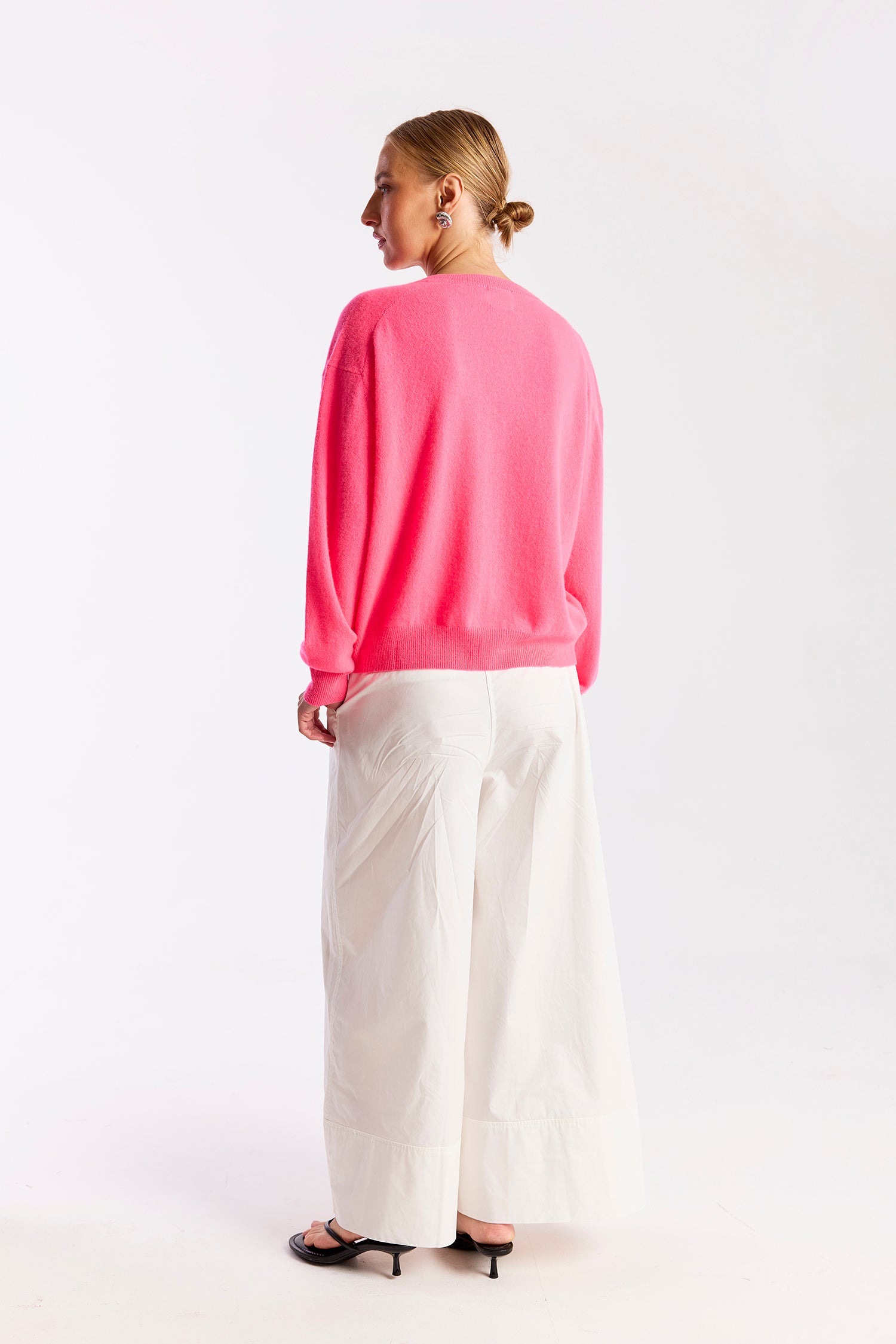 HAILEY CASHMERE V NECK