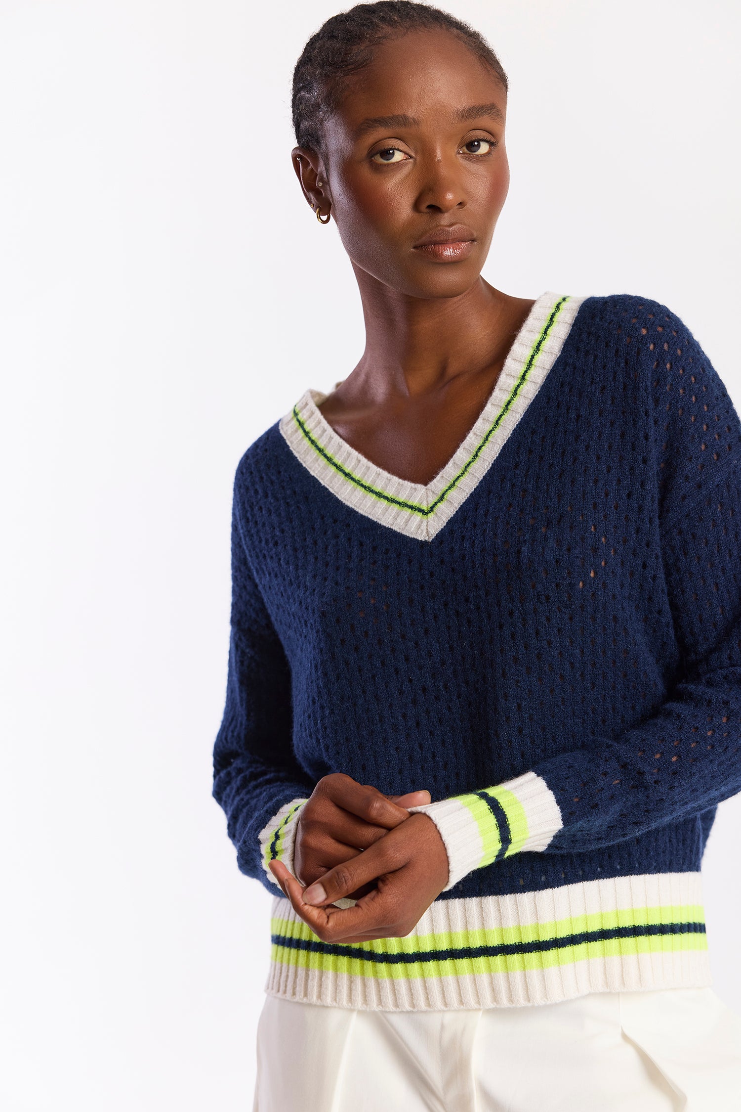 OPEN MESH CRICKET CASHMERE V-NECK