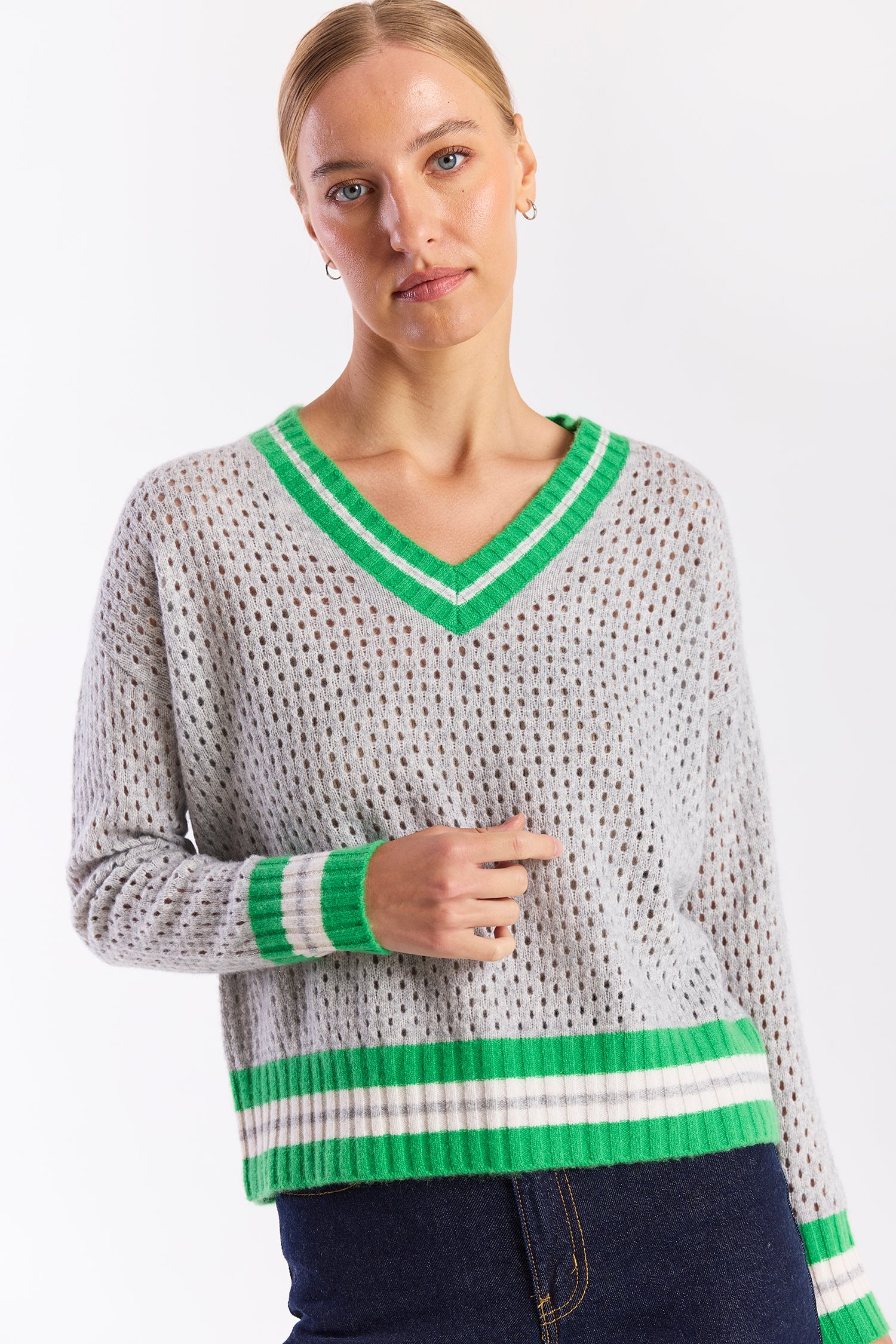 OPEN MESH CRICKET CASHMERE V-NECK