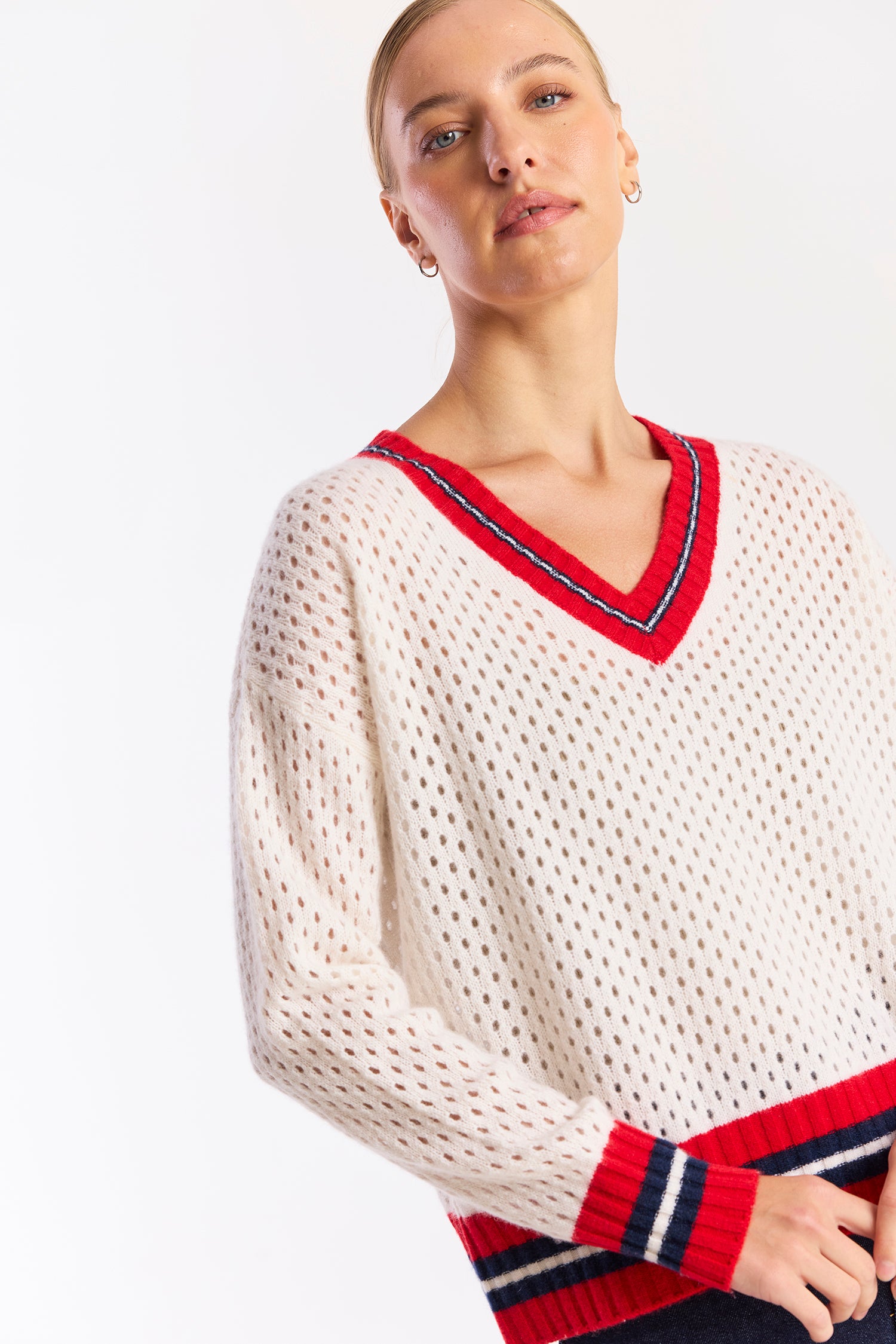 OPEN MESH CRICKET CASHMERE V-NECK