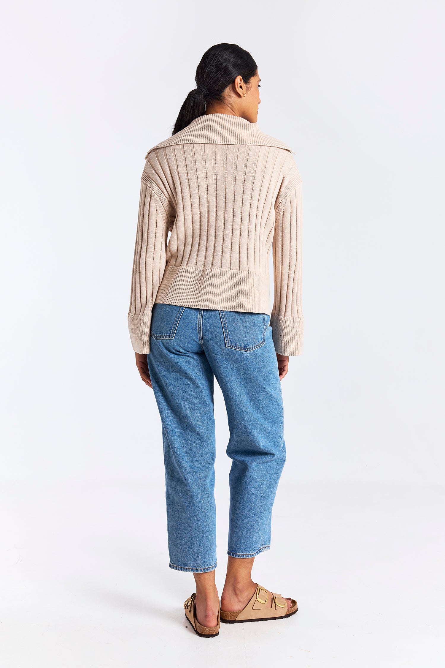RIB STITCH COLLAR KNIT