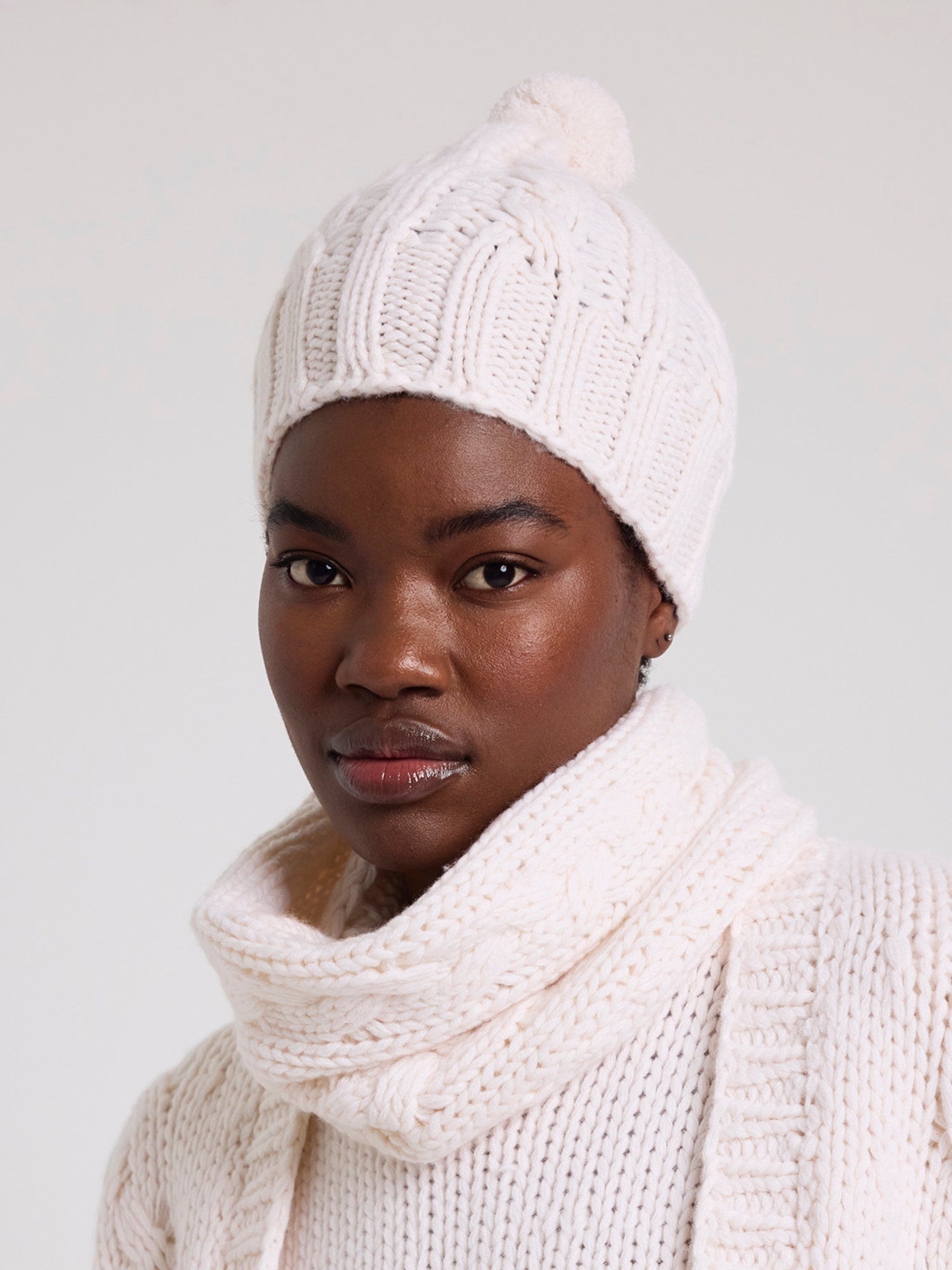 Chunky Cashmere Bobble Hat